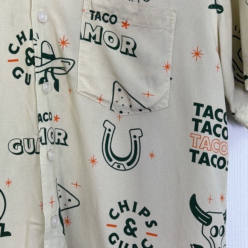 Duvin - Beige Taco Guacamole Fun Graphic Short Sleeve Button Up Size Small - Picture 8 of 12